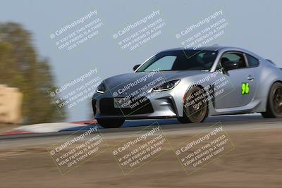 media/Jun-25-2023-Speed SF (Sun) [[f001402e15]]/Yellow Group/Session 2 (Outside Grapevine)/